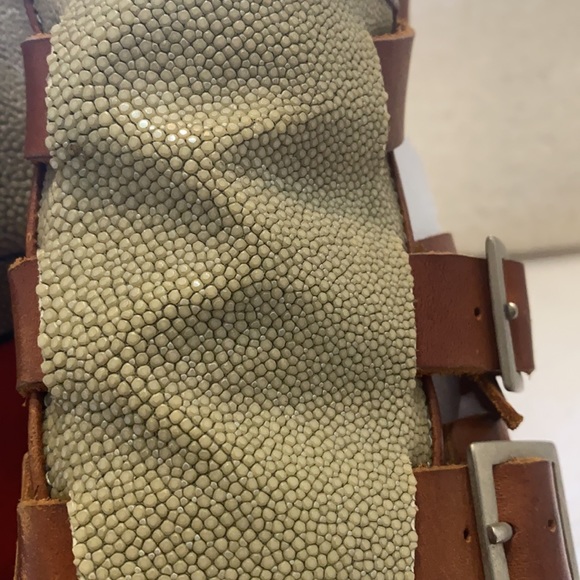 Chrissie Morris Stingray & Leather Platform Sandals w/box - Picture 2 of 8